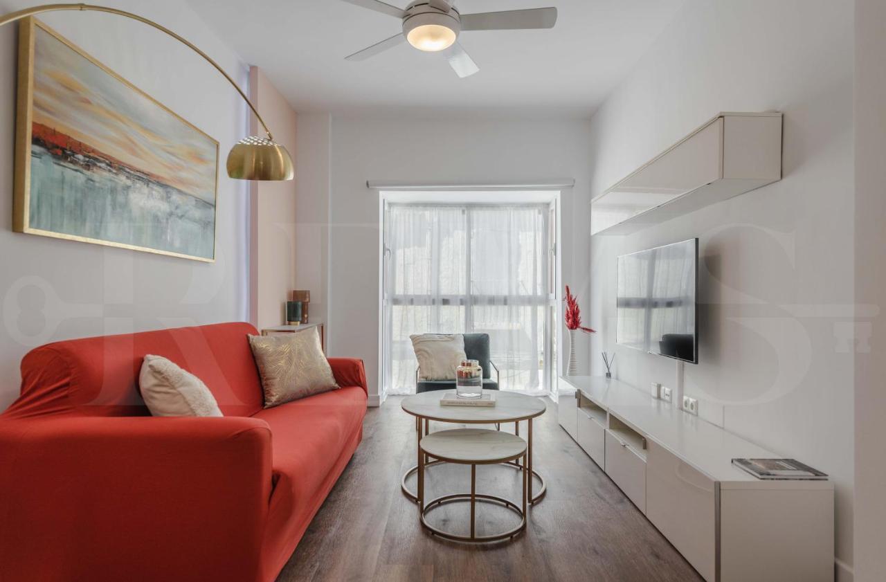 Designed Minimalist Apartment - Malaga Center By Rems Ngoại thất bức ảnh