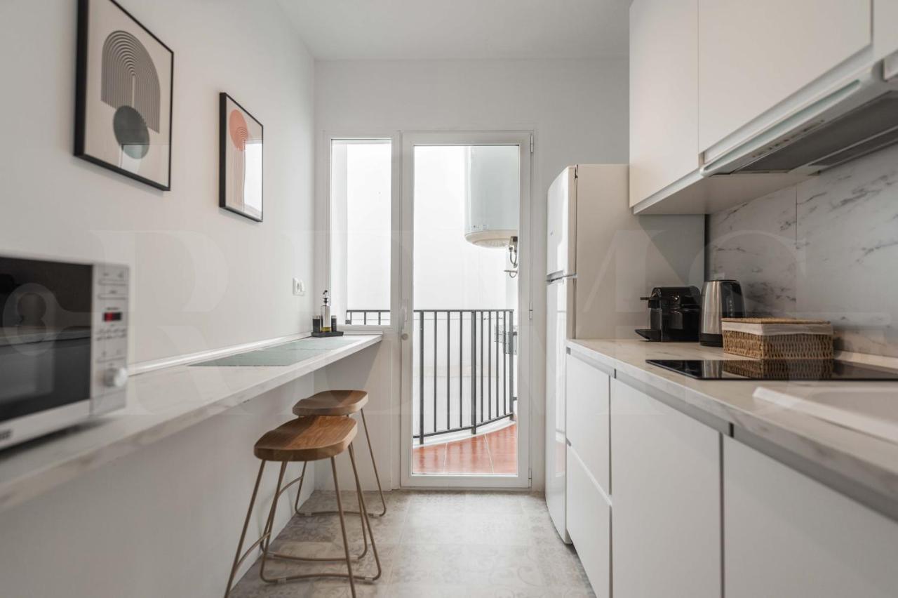 Designed Minimalist Apartment - Malaga Center By Rems Ngoại thất bức ảnh